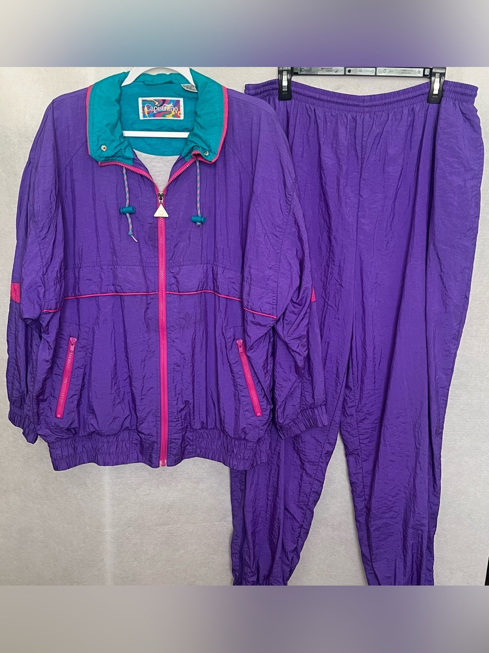 Capistrano Vintage Colorful Windbreaker Set